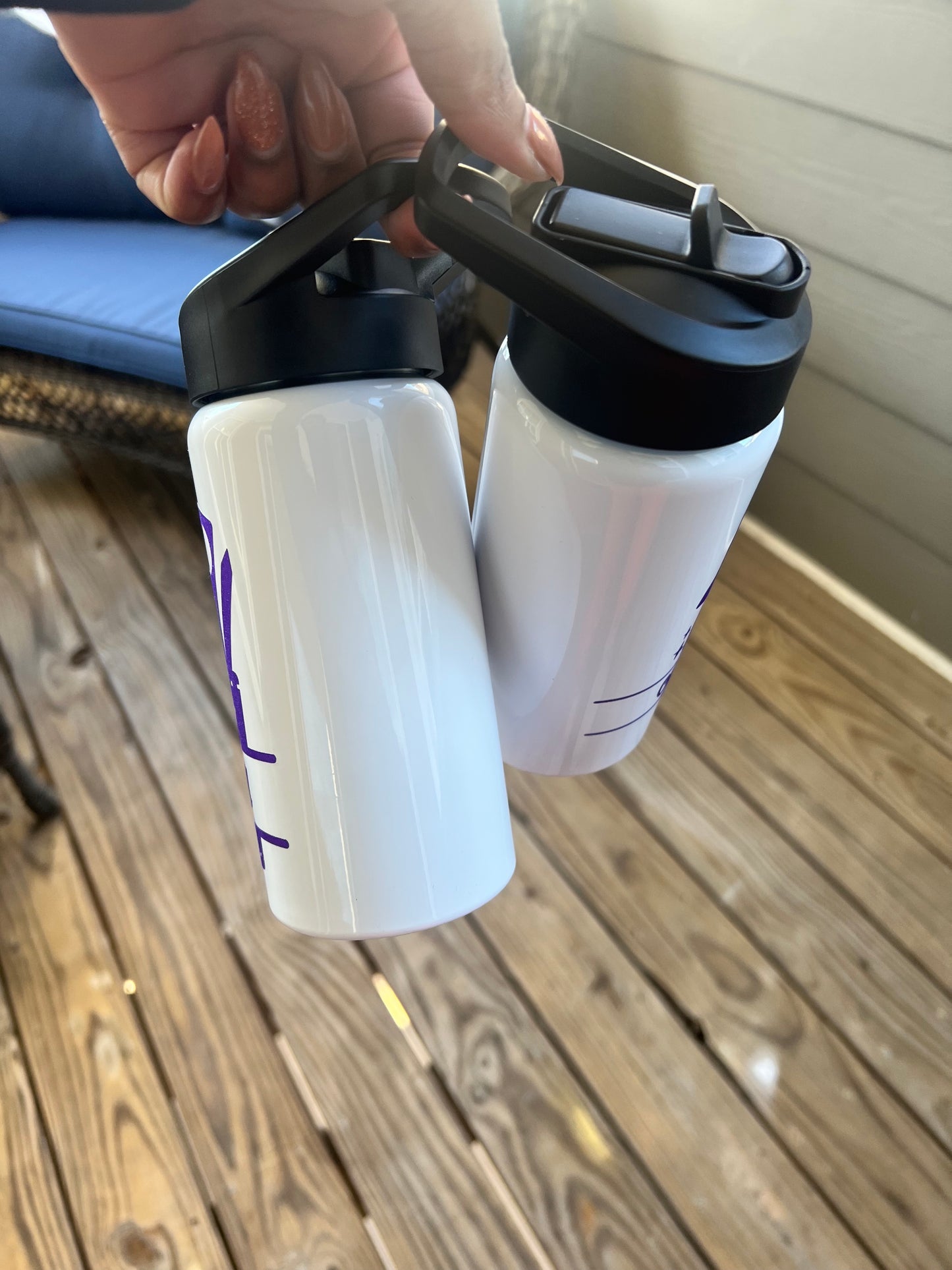Kids water bottles with handle & straw lid